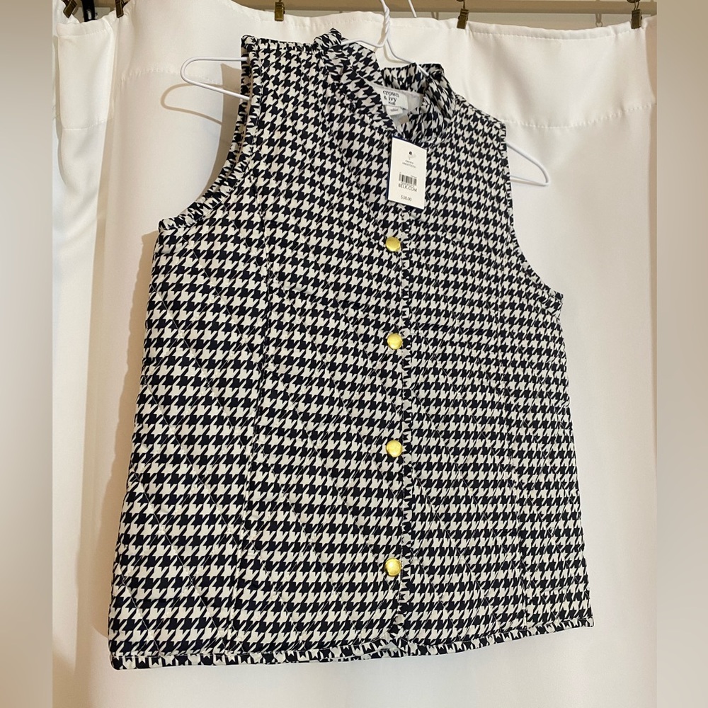 Crown & Ivy Quilted Girls Vest Size Large NWT